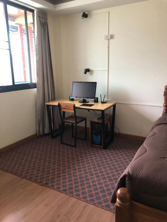 T2B Home (Adults Only) Chiang Mai Extérieur photo